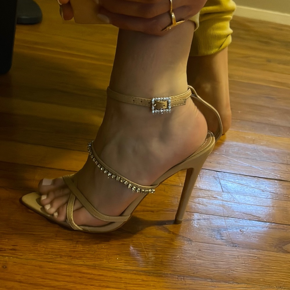 Lulus tan high heels with diamonds